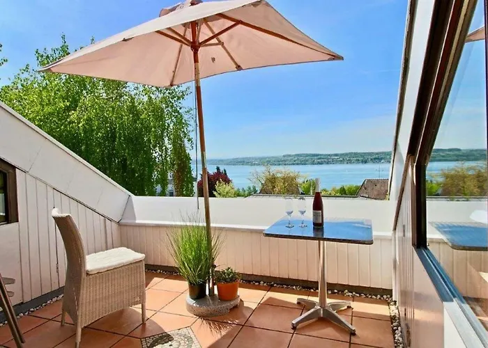 Ferienwohnung mit Seeblick und Dachterrasse in Überlingen